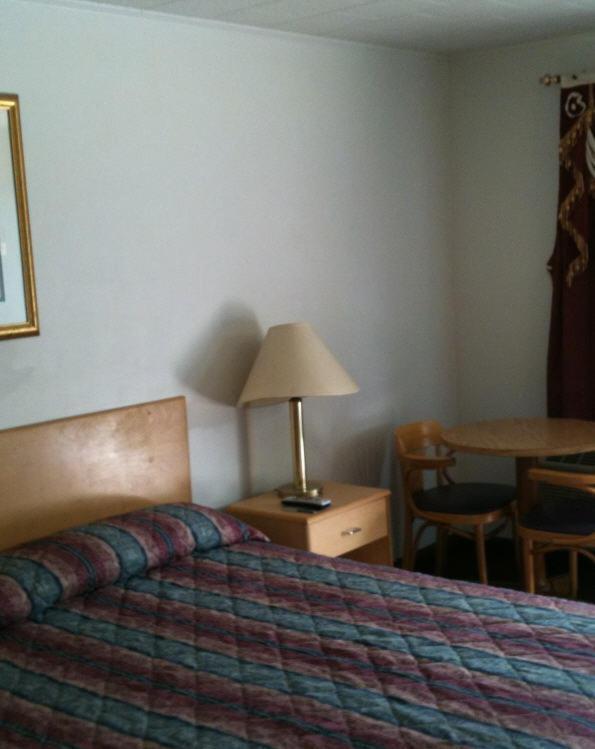 Budget Inn Wrightstown Esterno foto