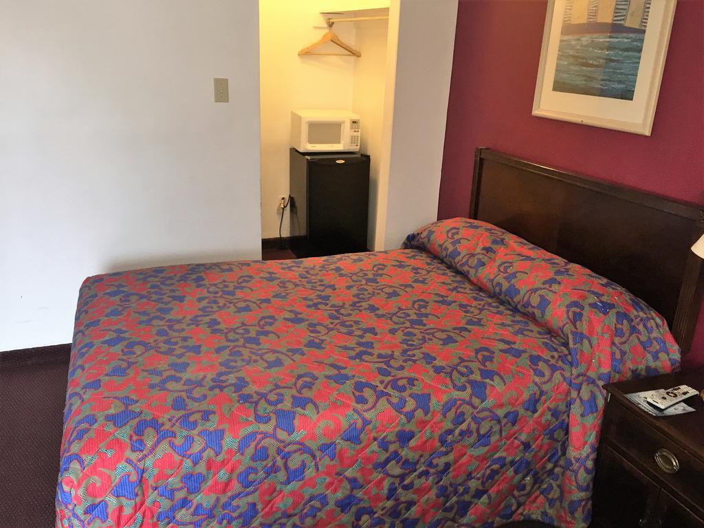 Budget Inn Wrightstown Esterno foto