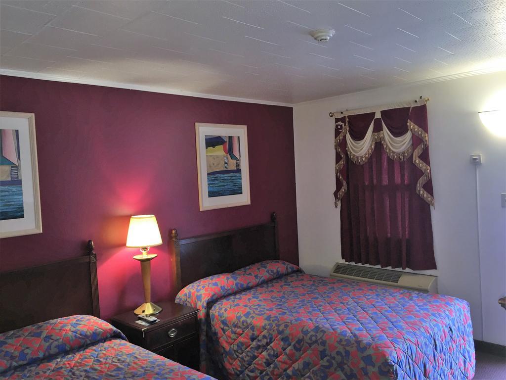 Budget Inn Wrightstown Esterno foto